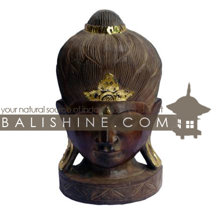 Balishine: Your natural source of indonesian handicraft presents in its Decor Accessories collection the Buddha Statue :12MUL31639:This buddha head statue is a handicraft of Bali made from albesia wood. With gold color