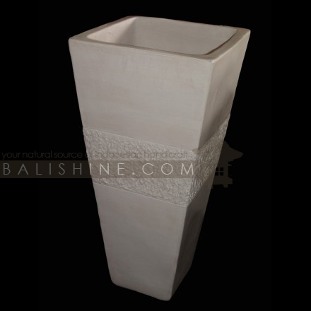 Balishine: Your natural source of indonesian handicraft presents in its Home Decor collection the Decorative Pot:12MCP55488:This decorative pot is produced in Indonesia made from clay.  