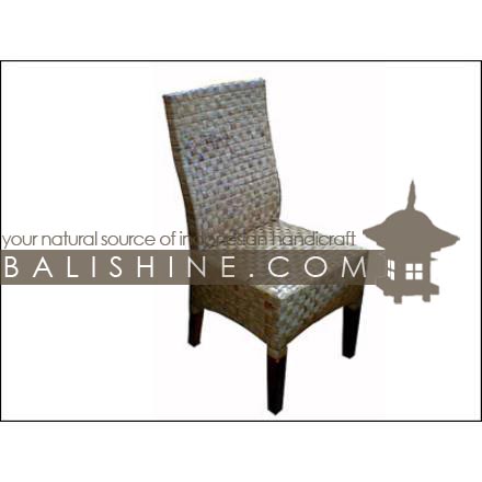 Balishine: Your natural source of indonesian handicraft presents in its Home Decor collection the Dining Chair:114SRI664096:This dining chair is produced in indonesia, made from seagrass and teak wood.  Several materials are available : seagrass, banana leaf or rotan