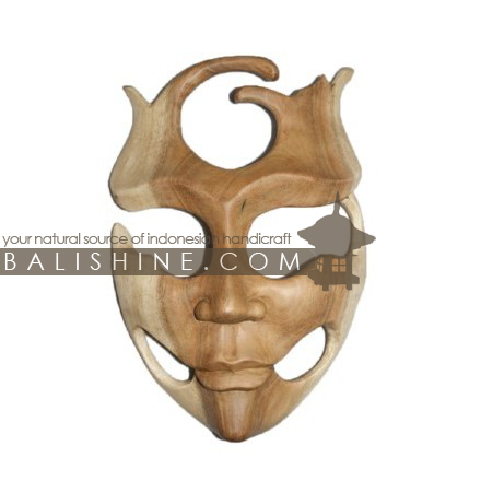 Balishine: Your natural source of indonesian handicraft presents in its Wall Decoratives collection the Mask:17MAR476167:This mask is produced in Bali made from suar wood Same as picture