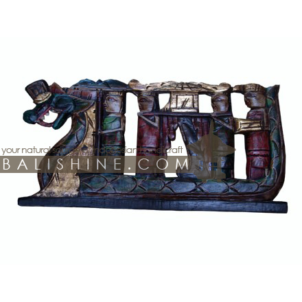 Balishine: Your natural source of indonesian handicraft presents in its Home Decor collection the Frame:17DAE505355:This frame is a handicraft of Bali made from pine wood.  Same as picture