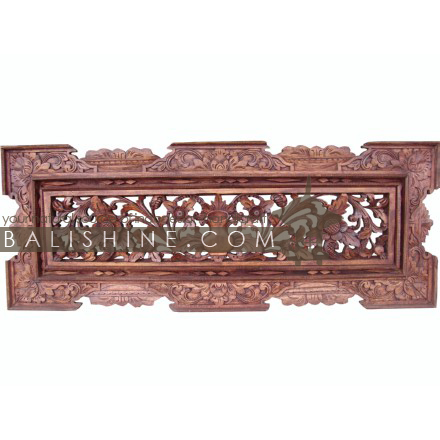 Balishine: Your natural source of indonesian handicraft presents in its Home Decor collection the Frame:17GUR505346:This curving frame is a handicraft of Bali made from suar wood.  Same as picture