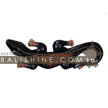 Balishine: Your natural source of indonesian handicraft presents in its Home Decor collection the Gaecko:17MUL481657:This gaecko carving is a handicraft of Bali made from albesia wood.  