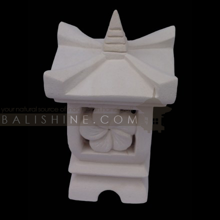 Balishine: Your natural source of indonesian handicraft presents in its Garden Lamps collection the GARDEN LAMP:28DEL5616:This garden lamp is produced in Indonesia. made from natural white lime stone. Sold without electric system fitting.