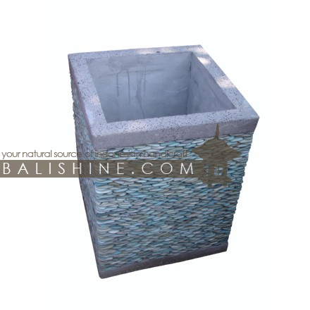 Balishine: Your natural source of indonesian handicraft presents in its Garden pots collection the POT:242MCP5333:This pot is produced in Indonesia. made from cement and pebble. Same as picture