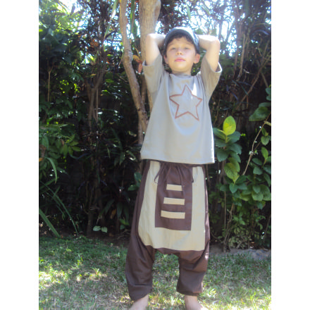 Balishine: Your natural source of indonesian handicraft presents in its Ready to wear collection the Children boy tee-shirt little Star:748MYO796649:Jersey tee-shirt  taupe, brown star