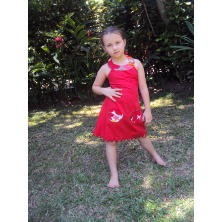 Balishine: Your natural source of indonesian handicraft presents in its Ready to wear collection the Children dress all tribe:748MYO786632:Popeline dress with print flower, knot in the back to attach, 2 pockets  red and pocket print