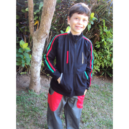 Balishine: Your natural source of indonesian handicraft presents in its Children's Collection collection the Children jacket marley:748MYO806653 :Jersey jacket, zip, 4 pockets
 black, design green-yellow-red
