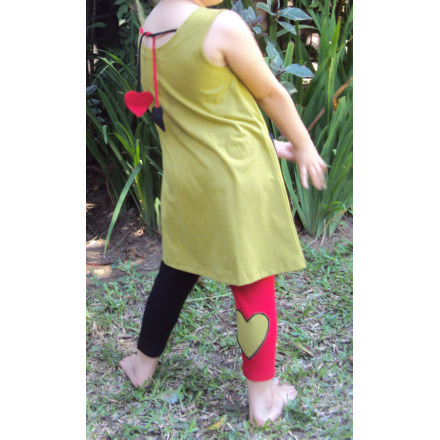 Balishine: Your natural source of indonesian handicraft presents in its Ready to wear collection the Children Legging:748MYO766627:Lycra legging bi color with heart  black, red and green lycra