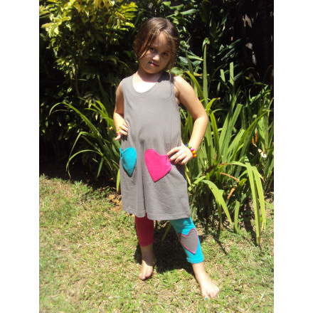 Balishine: Your natural source of indonesian handicraft presents in its Ready to wear collection the Children Legging:748MYO766628:Lycra legging bi color with heart  pink, turkoise and taupe lycra