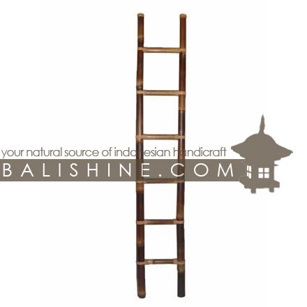Balishine: Your natural source of indonesian handicraft presents in its Display collection the Display:319GAC4977:This display is produced in Bali. made from bambou. natural or dark color 