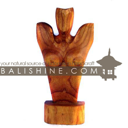 Balishine: Your natural source of indonesian handicraft presents in its Holders collection the Necklaces Holder:39PLA2364:This necklaces holder is produced in Bali made from Jempinis wood. The colors available are Black. Brown. Dark Brown or Red.