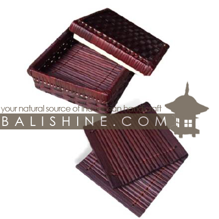 Balishine: Your natural source of indonesian handicraft presents in its Tableware collection the Coaster Set Of 6 In The Box:631JAS2909:This box with 6 coasters is  produced in Bali this handicraft is made from bamboo.  Chocolate color