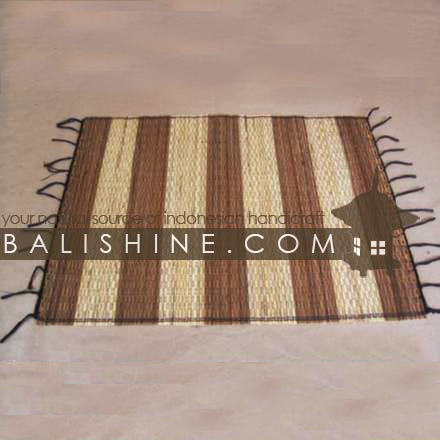 Balishine: Your natural source of indonesian handicraft presents in its Placemats collection the PLACEMATS:628JAS2958:This rectangular placemate is  produced in Bali this handicraft is made from coconut root and palm tree root. Natural color