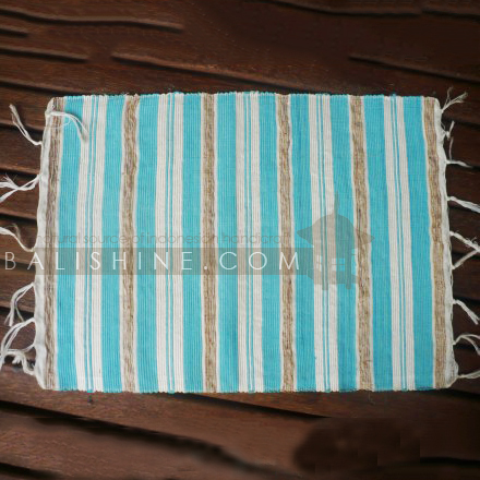 Balishine: Your natural source of indonesian handicraft presents in its Placemats collection the PLACEMATS:628VIN5672:This rectangular placemate is  produced in Bali this handicraft is made from seagrass. Same as picture