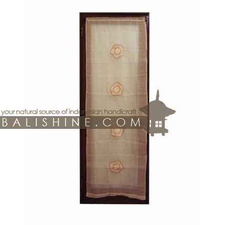 Balishine: Your natural source of indonesian handicraft presents in its Textile & Rugs collection the Curtain:540KAN1502:This curtain is produced in Bali it's a handmade  textile with flowers embroidery.  100% coton . Color as photo.