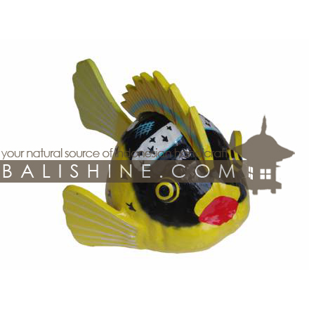Balishine: Your natural source of indonesian handicraft presents in its Various collection the Funny Handicraft:415KAG74958:This fish is produced in Bali made from coconut.   Same as picture