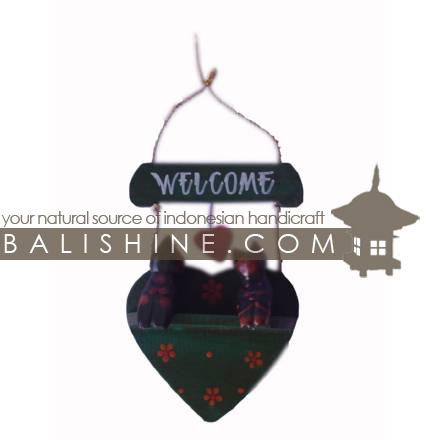 Balishine: Your natural source of indonesian handicraft presents in its Various collection the Funny Handicraft:415TOS7653:This handicraft is produced in Bali made from albesia wood.  Full color