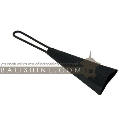 Balishine: Your natural source of indonesian handicraft presents in its Various collection the Bell Agogo Single:412MIK606981:This Bell called Agogo single is made from metal.  