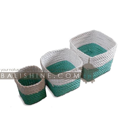 Balishine: Your natural source of indonesian handicraft presents in its Home Decor collection the Set of 3 Mendong Grass Baskets:12DEK368727:This set of 3 baskets is made in Bali from mendong grass.  