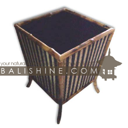 Balishine: Your natural source of indonesian handicraft presents in its Home Decor collection the Basket:12JAS362802:This square basket is produced in Indonesia made from coconut leaf and bamboo.  Natural color