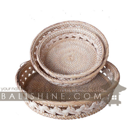 Balishine: Your natural source of indonesian handicraft presents in its Home Decor collection the Basket:12RAS367464:This basket is made from natural rattan.  Available in natural, white wash or black wash color.