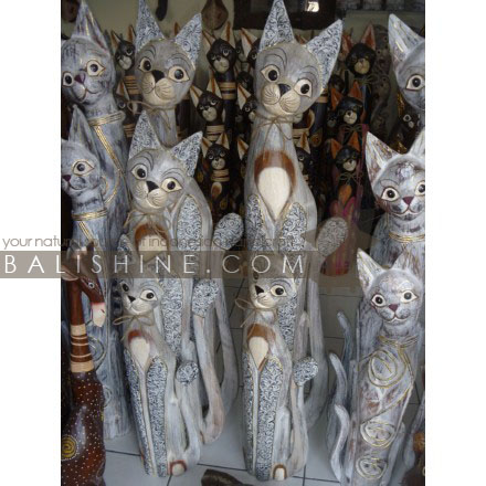 Balishine: Your natural source of indonesian handicraft presents in its Home Decor collection the Decorative Cat Statue:12DEP36491:This decorative cat statue is a handicraft of Bali made from albasia wood.  Same as picture
