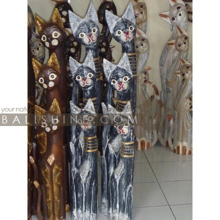 Balishine: Your natural source of indonesian handicraft presents in its Home Decor collection the Decorative Cat Statue:12DEP36492:This decorative cat statue is a handicraft of Bali made from albasia wood.  Same as picture