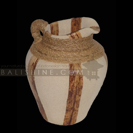 Balishine: Your natural source of indonesian handicraft presents in its Home Decor collection the Decorative Pot:12LJP55508:This decorative pot is produced in Indonesia made from clay with white sand finishing and banana leaves .  