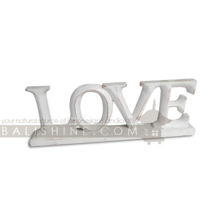 Balishine: Your natural source of indonesian handicraft presents in its Home Decor collection the Love Standing sign:12RAT37920:This standing sign is produced in Bali and made from MDF wood.   Other color possible.