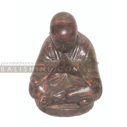Balishine: Your natural source of indonesian handicraft presents in its Home Decor collection the Buddha Statue:12LJP35501:This buddha statue is a handicraft of Bali made from clay.  