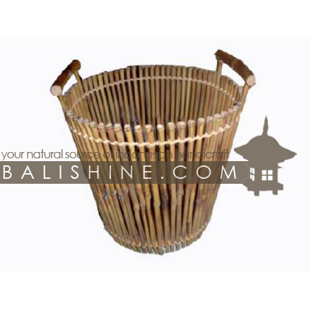 Balishine: Your natural source of indonesian handicraft presents in its Home Decor collection the Wastebin:12JAS633016:This square wastebin is produced in Indonesia made from bamboo.  Natural color
