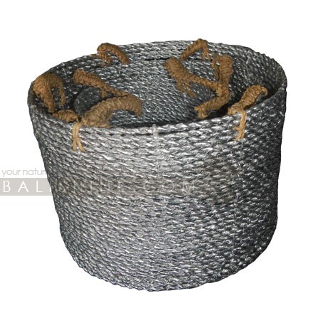Balishine: Your natural source of indonesian handicraft presents in its Home Decor collection the Weaved Seagrass Basket set:12JEN368091:Cradle your throw blankets and linens in style with this set of three silver color-blocked natural weaved seagrass baskets. This eco-friendly set features white blocked bases, deep space for home storage, and arched cord handles for easy carrying.  The design complements coastal settings and light, earthy spaces. The woven round frames provide stylish organization and storage options for laundry, pillows, and blankets to keep your crib tidy (and cute).