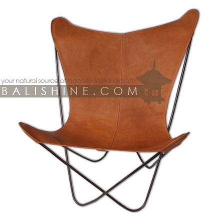 Balishine: Your natural source of indonesian handicraft presents in its Home Decor collection the Butterfly Chair:114TWN667721:This modern leather chair will add a beautiful touch to your house. Handcrafted in Bali. Iron powder coated and premium leather imported from Java.  Available in black, dark brown, brown or white colour leather. Other colour possible and please contact us.