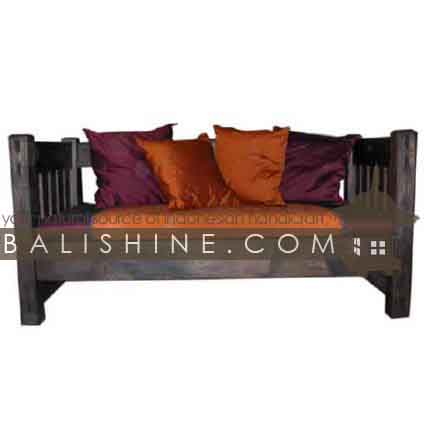 Balishine: Your natural source of indonesian handicraft presents in its Home Decor collection the Sofa:114GEN443914:This sofa is produced in indonesia, made from teak wood. This price is without cushion.  Natural, chocolate or dark color