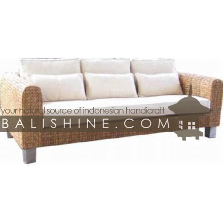 Balishine: Your natural source of indonesian handicraft presents in its Home Decor collection the Sofa:114SRI444056:This sofa is produced in indonesia, made from enceng gondok and aluminium. This price is without cushion.  Several materials are available : seagrass, banana leaf or rotan