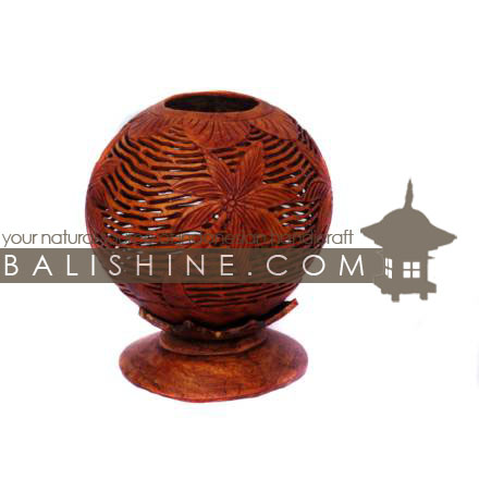 Balishine: Your natural source of indonesian handicraft presents in its Home Decor collection the Candle Holder:13BUB16813:This candle holder is produced in Bali made from coconut wood.  
