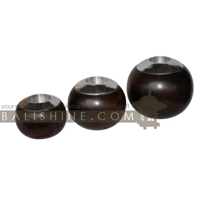 Balishine: Your natural source of indonesian handicraft presents in its Home Decor collection the Candle Holder Set Of 3:13KLG166316:This set of 3 candle holders is produced in Bali and made from natural sono wood with aluminium.  