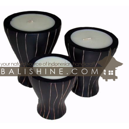 Balishine: Your natural source of indonesian handicraft presents in its Home Decor collection the Candle Set Of 3:13JAS93271:This set of 3 round candles is produced in indonesia made from wood with carving zebra.  Black with zebra