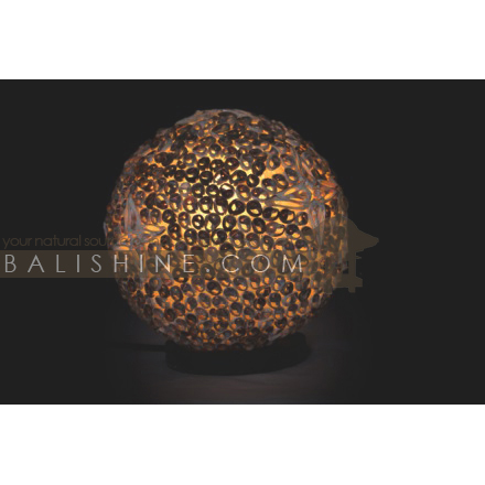 Balishine: Your natural source of indonesian handicraft presents in its Home Decor collection the Lamp:13DUL156411:This lamp is produced in Indonesia made from resin with natural shell.  For electric fitting please contact us