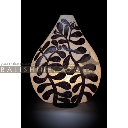 Balishine: Your natural source of indonesian handicraft presents in its Home Decor collection the Lamp:13DUL156426:This lamp is produced in Indonesia made from dot painting resin.  For electric fitting please contact us