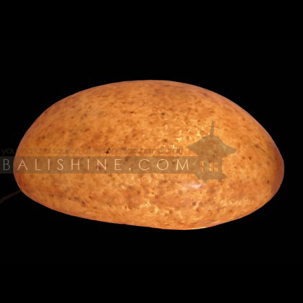 Balishine: Your natural source of indonesian handicraft presents in its Home Decor collection the Lamp:13NAA155645:This lamp is made from fiber glass with natural stone.  For electric fitting please contact us