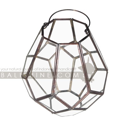 Balishine: Your natural source of indonesian handicraft presents in its Home Decor collection the Lantern Brass Candle Holder:13GET168023:Our beautiful handcrafted brass candle holder will add a magical touch in your interior. We have several models with different finishing that can also adapting as indoor or outdoor lamps. Perfect decoration for garden, interior decoration, restaurants and bars.  Vintage, gold, silver, black.