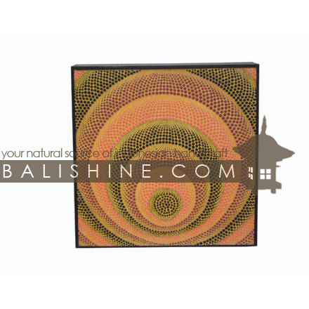 Balishine: Your natural source of indonesian handicraft presents in its Home Decor collection the Painting Lamp:13ENJ154884:This painting lamp is produced in Bali, made from mdf wood and acrylic colors from germany.  For electric fitting please contact us