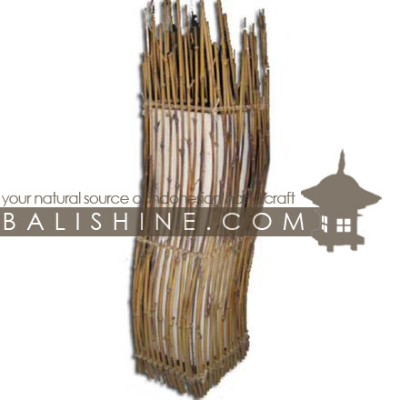 Balishine: Your natural source of indonesian handicraft presents in its Home Decor collection the Rectangular Lamp:13JAS153116:This rectangular lamp is produced in Indonesia made from  bamboo and textile lamphade.   For electric fitting please contact us