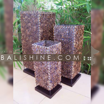 Balishine: Your natural source of indonesian handicraft presents in its Home Decor collection the Square Lamp:13JAS153100:This square lamp is produced in Indonesia made from wood with round pieces of bamboo and resin lamphade.   For electric fitting please contact us