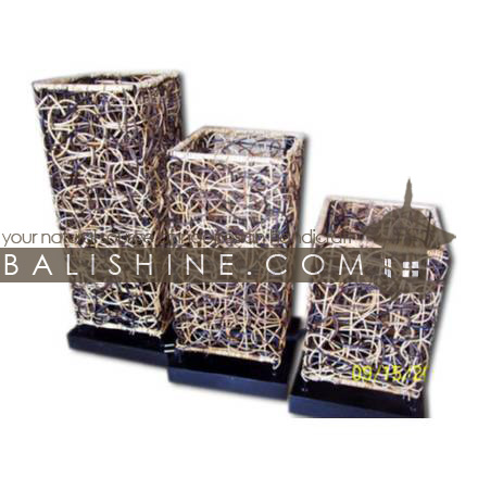 Balishine: Your natural source of indonesian handicraft presents in its Home Decor collection the Square Lamp:13JAS153175:This square lamp is produced in Indonesia made from rotan and stainless with wood base.   For electric fitting please contact us
