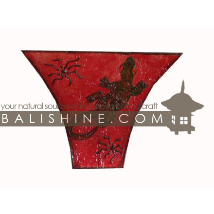 Balishine: Your natural source of indonesian handicraft presents in its Home Decor collection the  Wall Fitting:13NAL15808:This wall-fitting is produced in Indonesia made from stainless resin and fiberglass.  For electric fitting please contact us