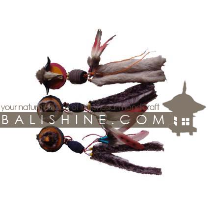 Balishine: Your natural source of indonesian handicraft presents in its Home Decor collection the Amulet:17MUS465186:This amulet is produced in Bali.  Mixed color