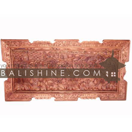 Balishine: Your natural source of indonesian handicraft presents in its Home Decor collection the Frame:17GUR505162:This curving frame is a handicraft of Bali made from suar wood.  Same as picture